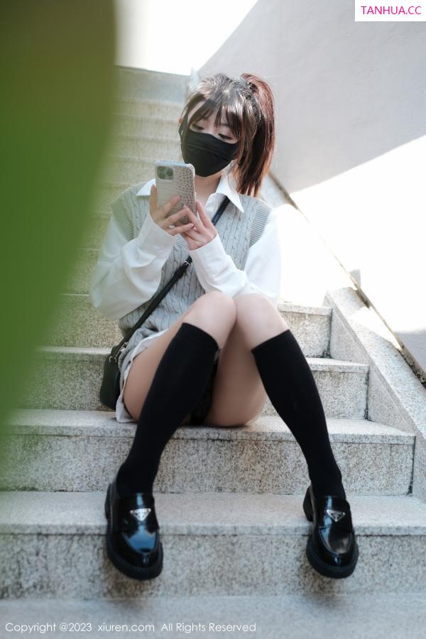 佘贝拉  [XiuRen]高清写真图 2023.01.17 No.6145 佘贝拉Bella 南京旅拍第3张图片